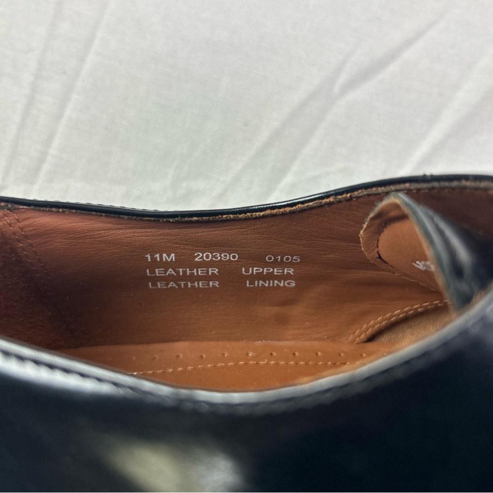 Bostonian Black Leather Men's Oxfords - Picture 7 of 8